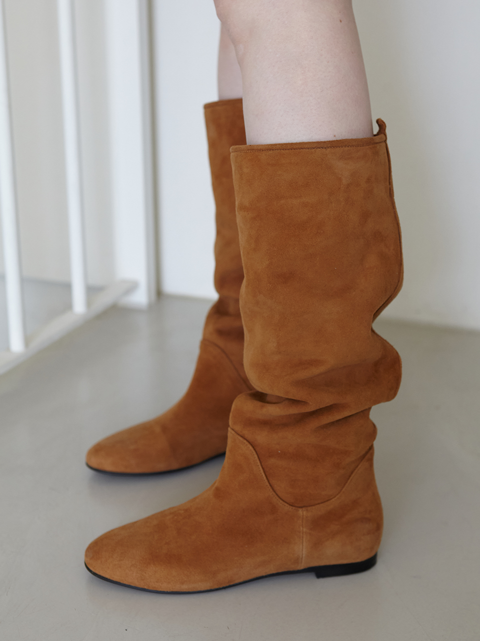 [Out of stock] Mrc109 Boston Long Boots (Camel Suede)